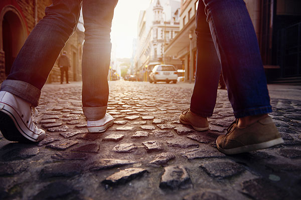 couple walking in a city